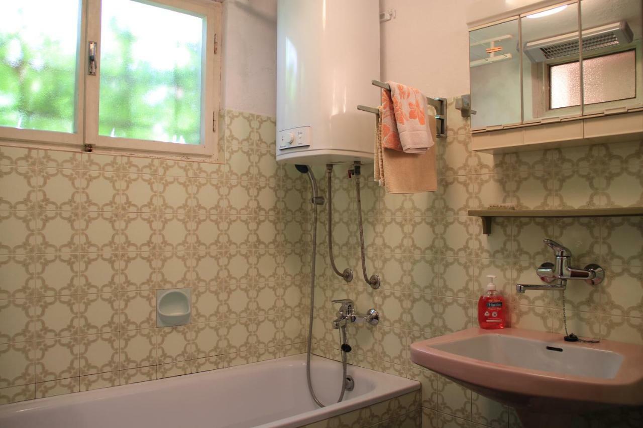 Apartmani Rasan Malinska Exteriér fotografie